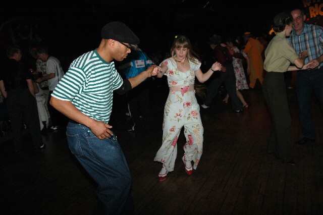 min 2007 11 24 riot 124
